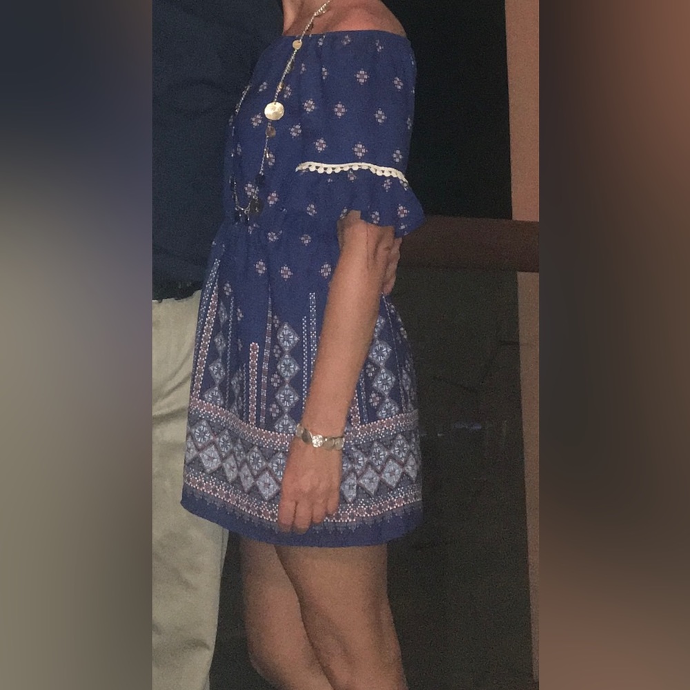 Women’s dress